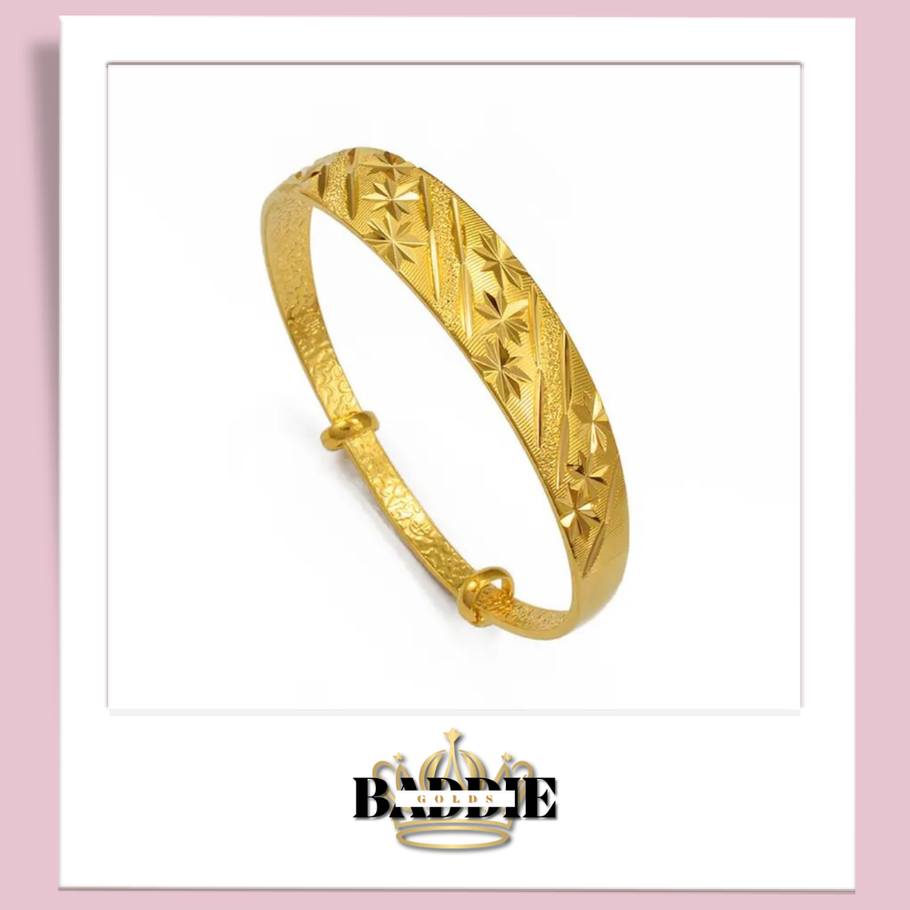 Kiya | Bangles